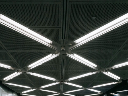 Swietlowki na suficie.jpg