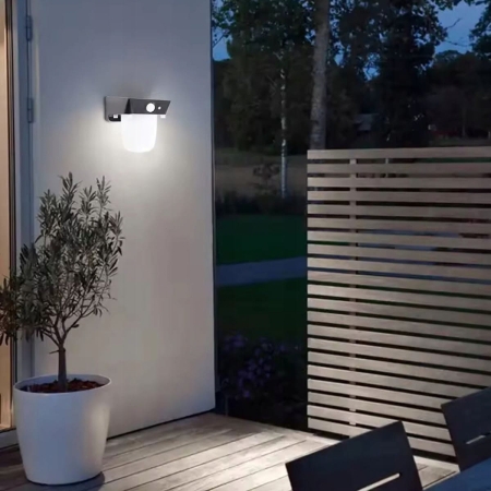 Solarna Lampa Elewacyjna LED z czujnikiem SOE-8 - wiz.JPG
