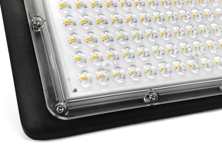 Lampa_uliczna_LED_100W_9000lm_5000K_05.jpg