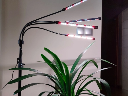 Lampa do roślin LED VITARO 4 ST 30W -- 02.jpg