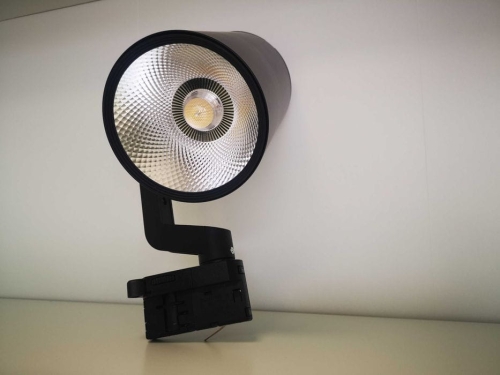 Przejdź do produktu Lampa szynowa oprawa LED 25W 4500K do szyn 3-fazowych WYPRZEDAŻ -67%