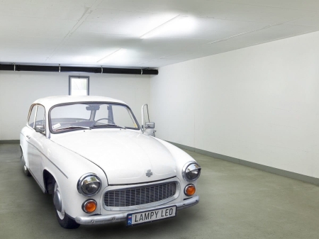 Lampa-natynkowa-LED-FS-garaz (1).jpg